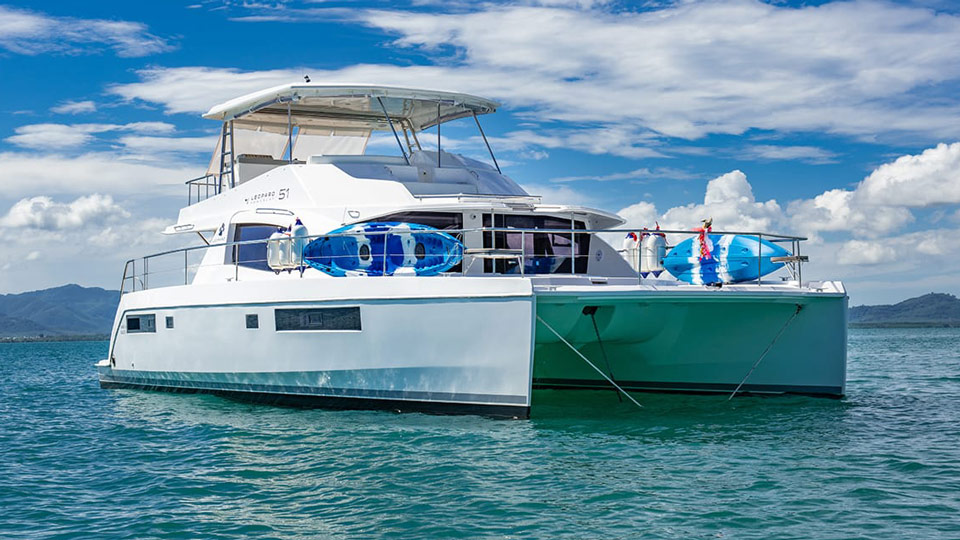 rent a catamaran in phuket