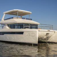 Leopard 40 Power Catamaran